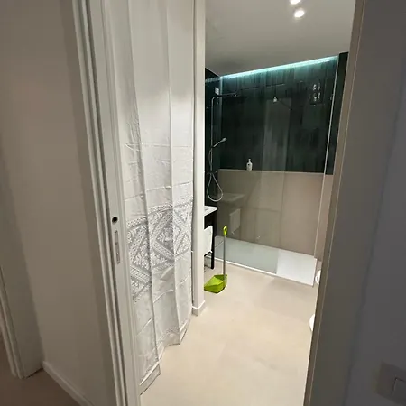 Mille 4 Apartman *